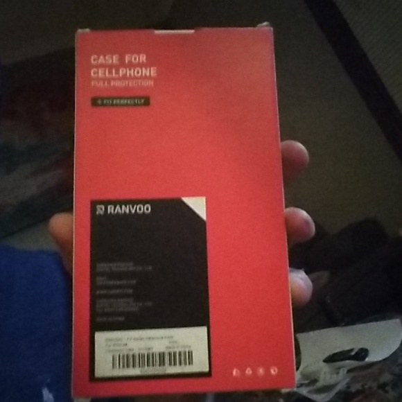 iPhone 8 case - Picture 2 of 2